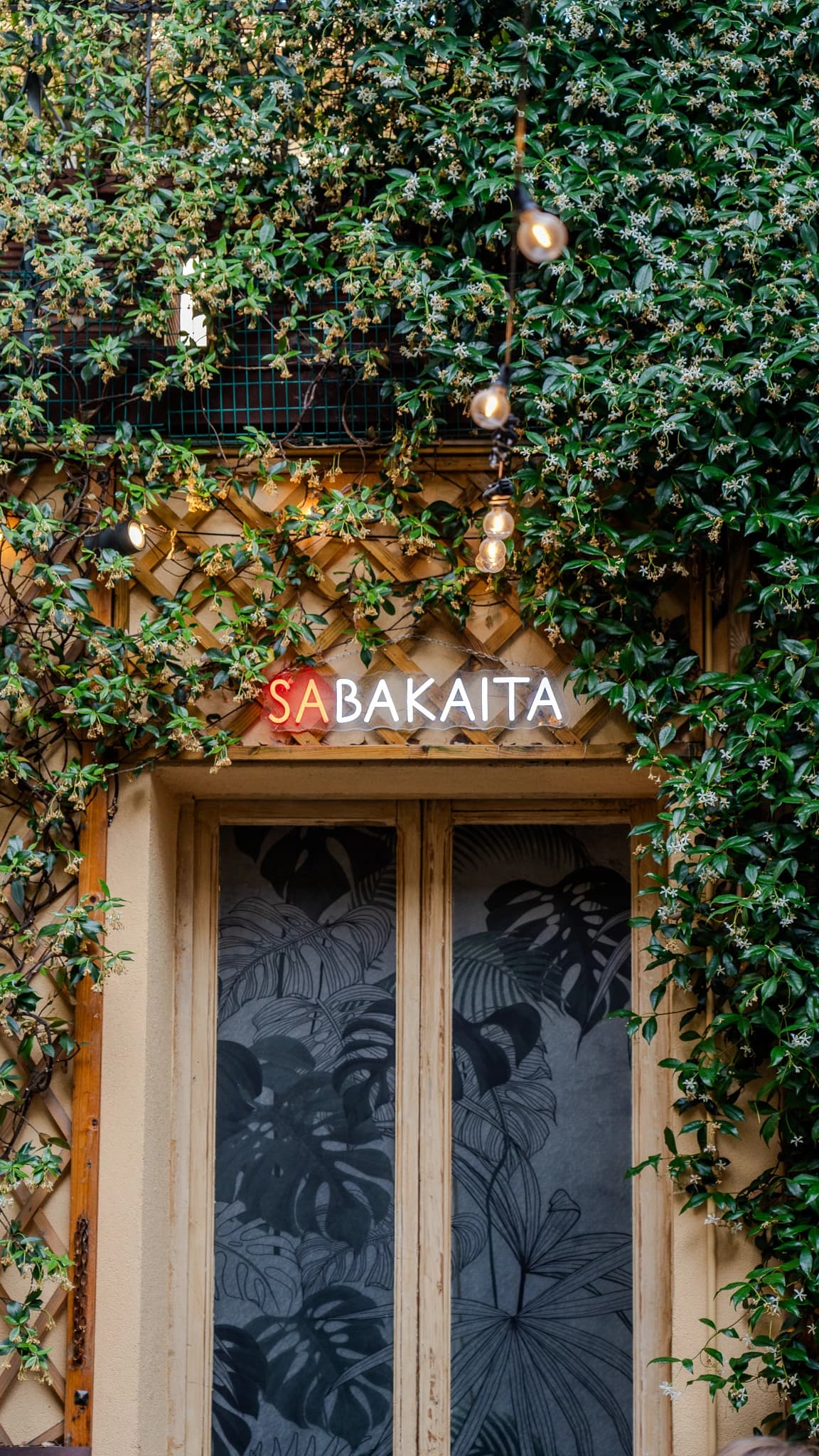 Sabakaita, the entrance